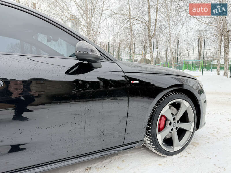 Седан Audi A4 2024 в Киеве