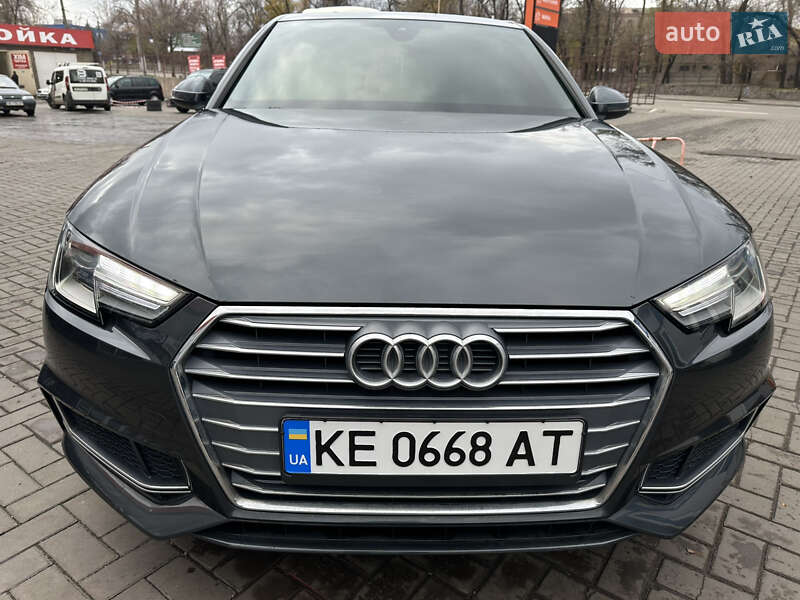 Седан Audi A4 2018 в Кривому Розі