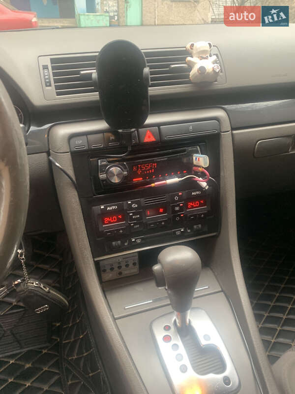 Універсал Audi A4 2001 в Києві