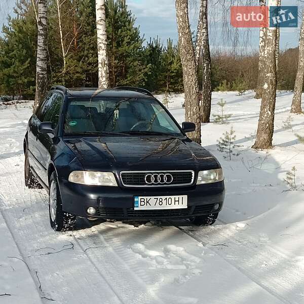 Универсал Audi A4 1999 в Березному