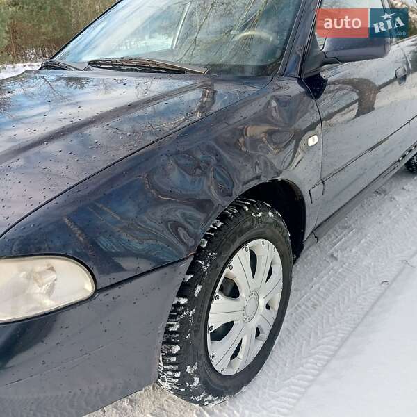 Универсал Audi A4 1999 в Березному