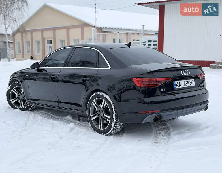 Седан Audi A4 2017 в Ромнах