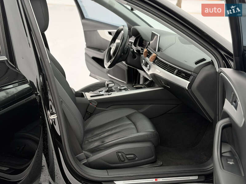 Седан Audi A4 2017 в Ромнах