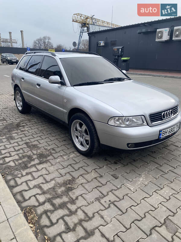 Універсал Audi A4 1999 в Одесі
