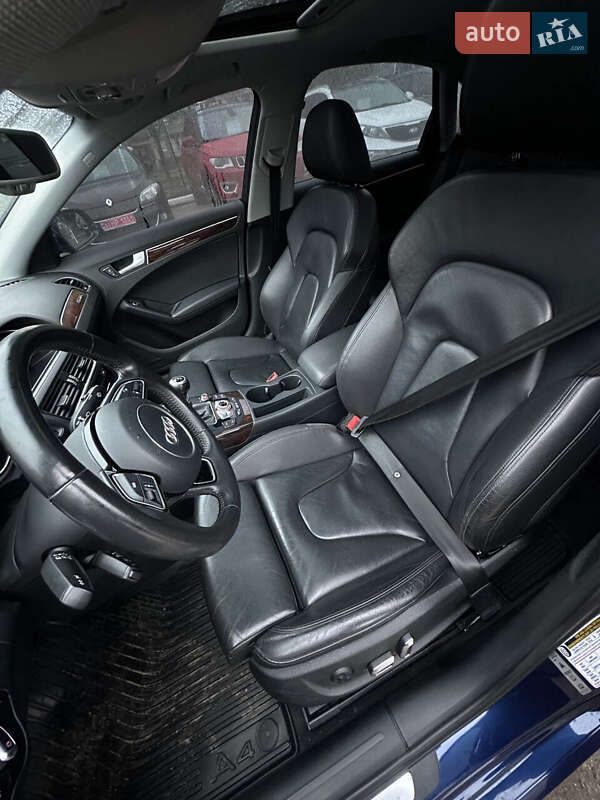 Седан Audi A4 2014 в Сумах