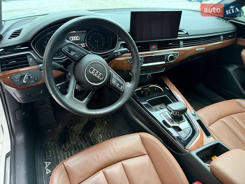 Седан Audi A4 2020 в Броварах