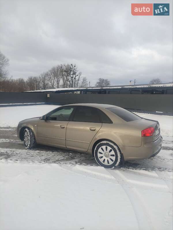 Седан Audi A4 2005 в Львові