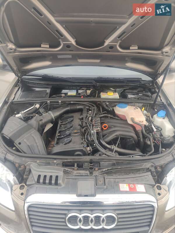 Седан Audi A4 2005 в Львові