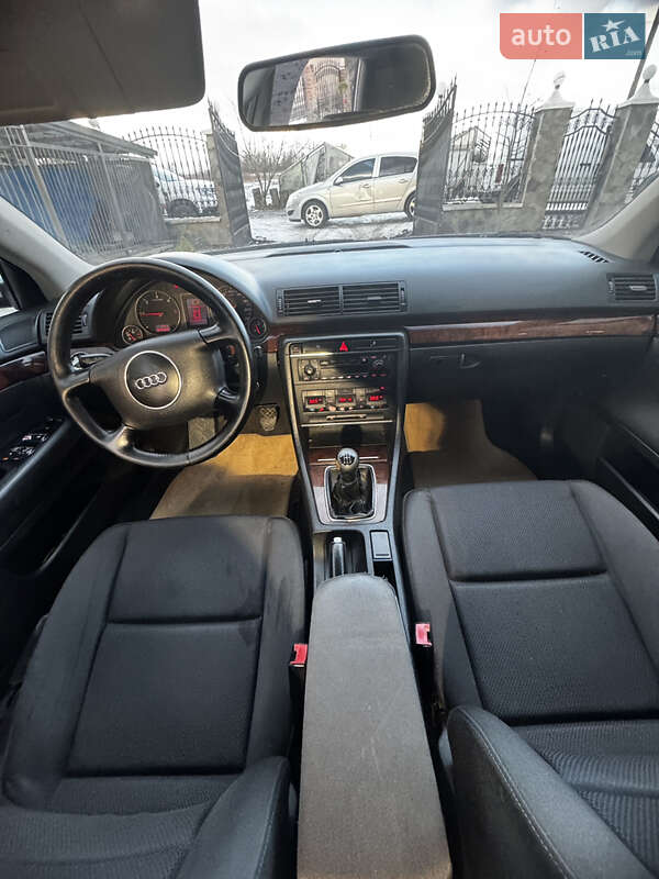 Універсал Audi A4 2001 в Снятині
