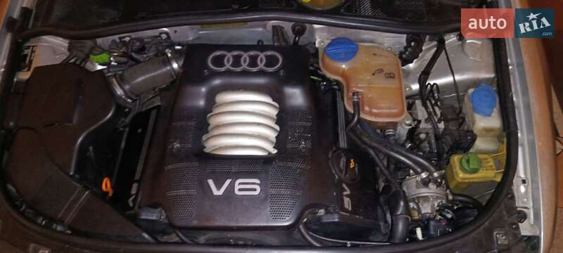 Седан Audi A4 2000 в Полтаві