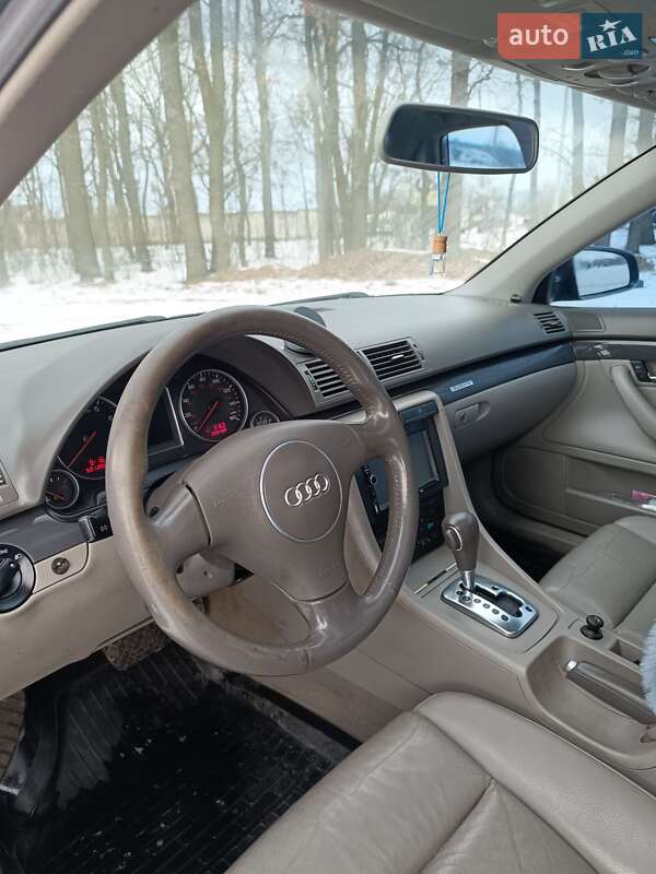 Седан Audi A4 2005 в Умані