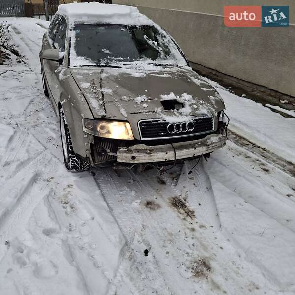 Універсал Audi A4 2002 в Пустомитах