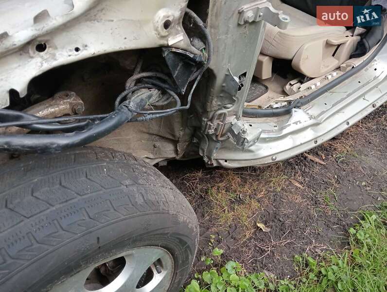 Універсал Audi A4 2002 в Пустомитах