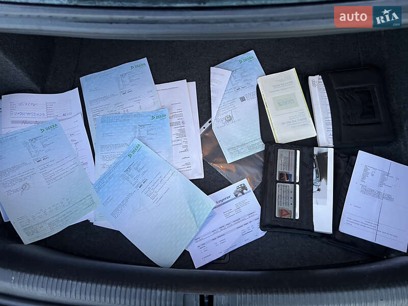 Седан Audi A4 2006 в Ровно