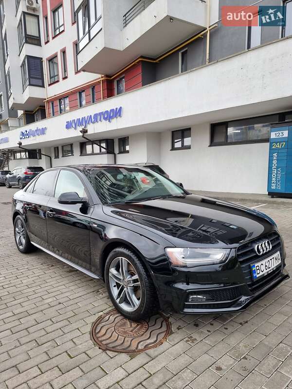 Седан Audi A4 2015 в Львове