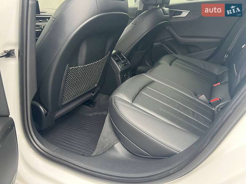 Седан Audi A4 2016 в Каменском