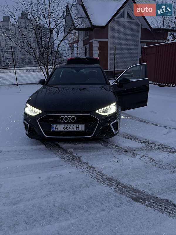 Седан Audi A4 2020 в Киеве