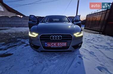 Седан Audi A4 2013 в Дублянах