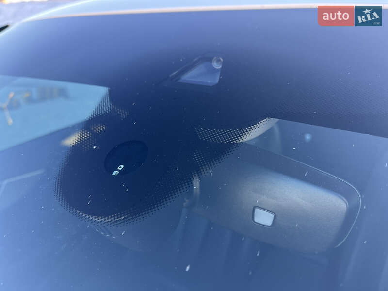 Седан Audi A4 2017 в Львове