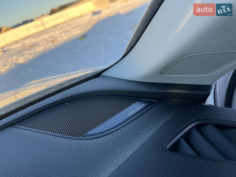 Седан Audi A4 2017 в Львове