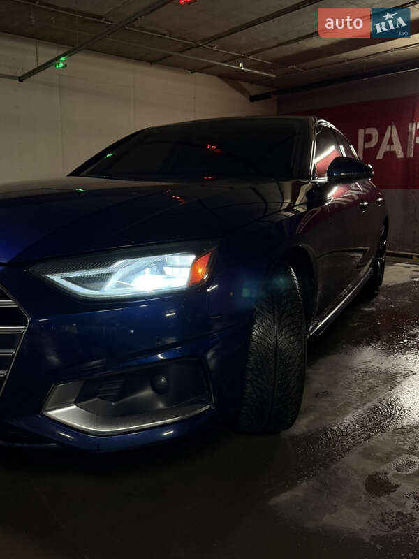 Седан Audi A4 2020 в Харькове