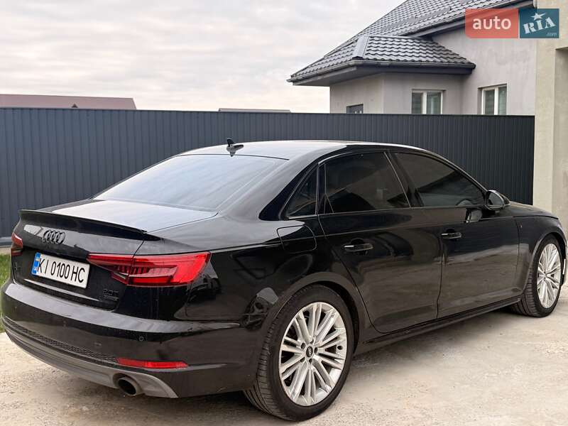 Седан Audi A4 2016 в Киеве