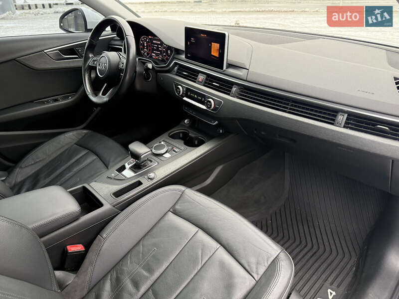 Седан Audi A4 2016 в Харкові