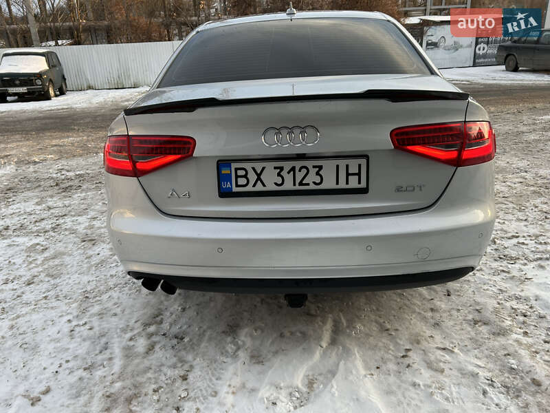 Седан Audi A4 2013 в Виннице