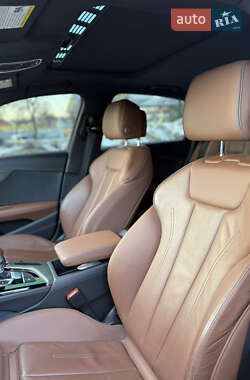Седан Audi A4 2021 в Киеве