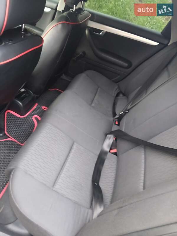 Универсал Audi A4 2005 в Киеве