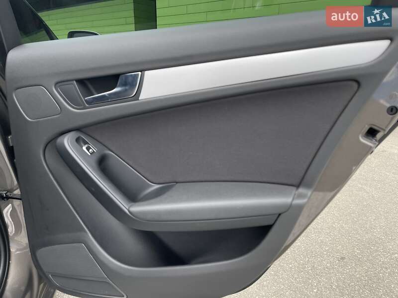 Универсал Audi A4 2015 в Киеве фото 34 Универсал Audi A4 2015 в Киеве