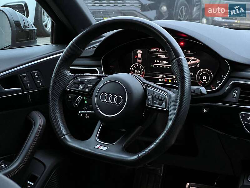Седан Audi A4 2017 в Івано-Франківську