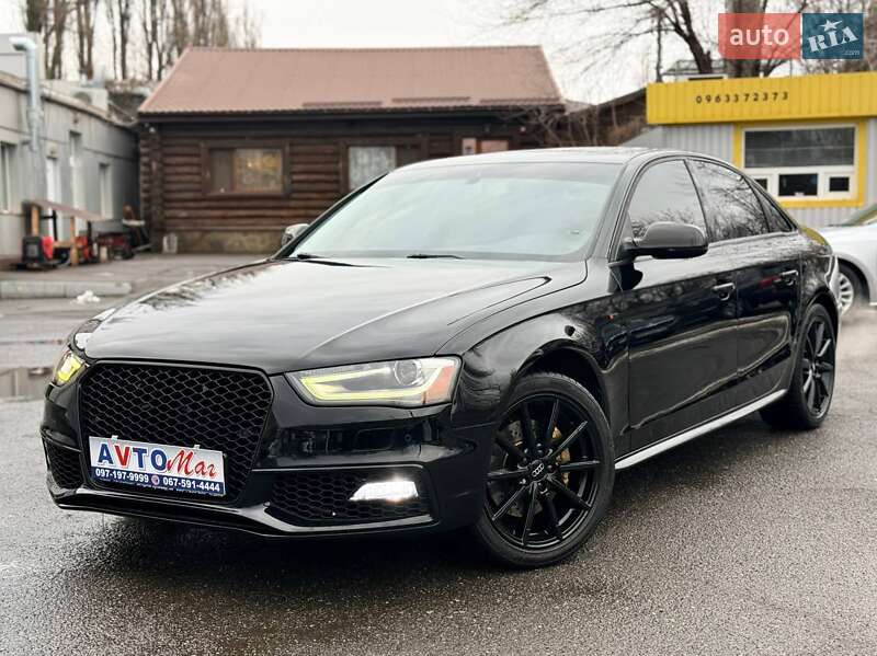Седан Audi A4 2014 в Кривом Роге