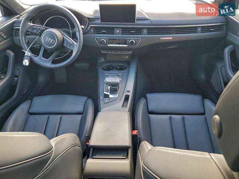 Седан Audi A4 2017 в Львові
