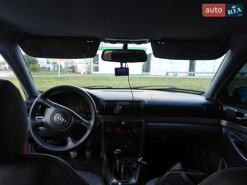 Седан Audi A4 1999 в Івано-Франківську