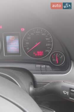 Универсал Audi A4 2004 в Глухове