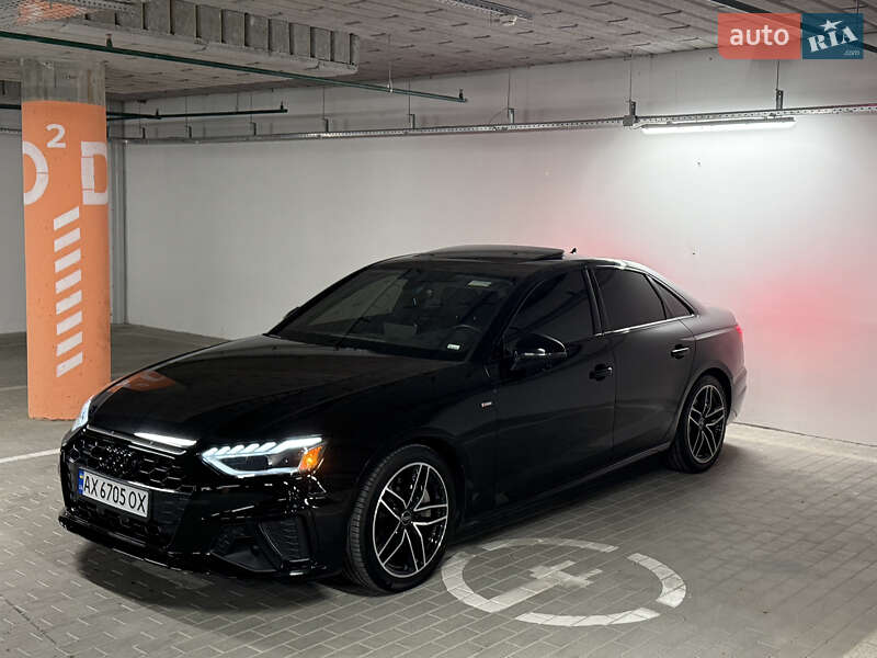 Седан Audi A4 2023 в Киеве