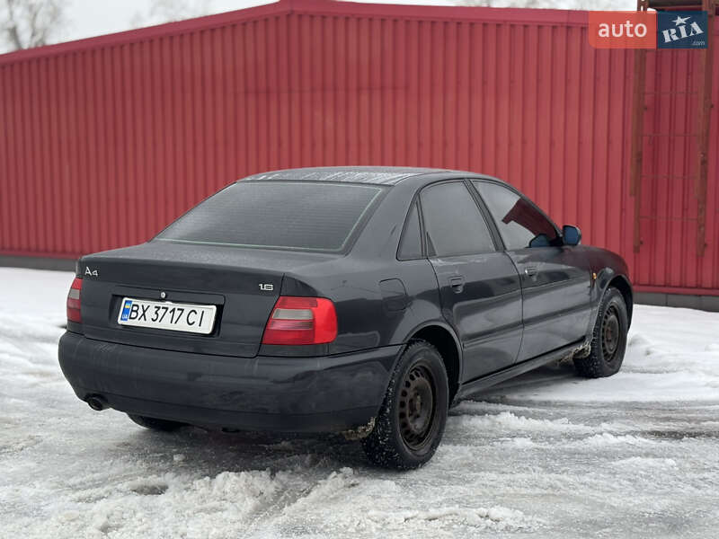 Седан Audi A4 1999 в Києві