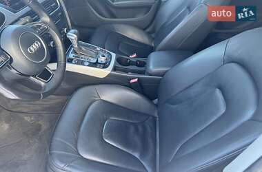 Седан Audi A4 2014 в Луцке