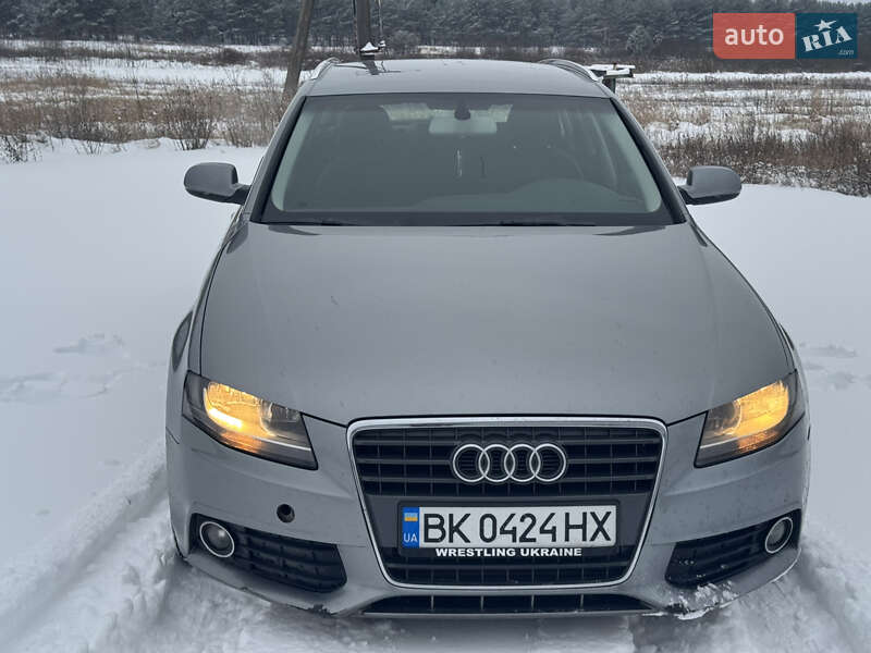 Універсал Audi A4 2010 в Сарнах