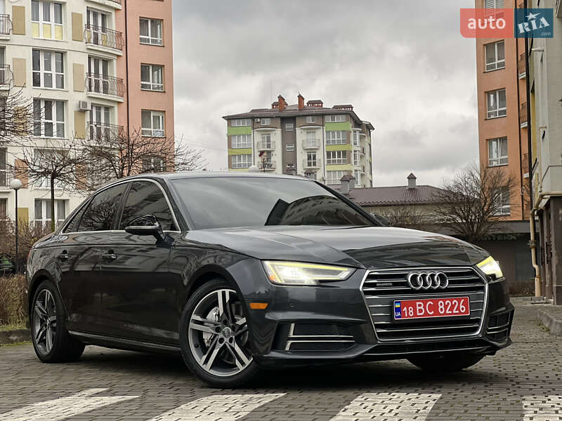 Седан Audi A4 2018 в Ивано-Франковске