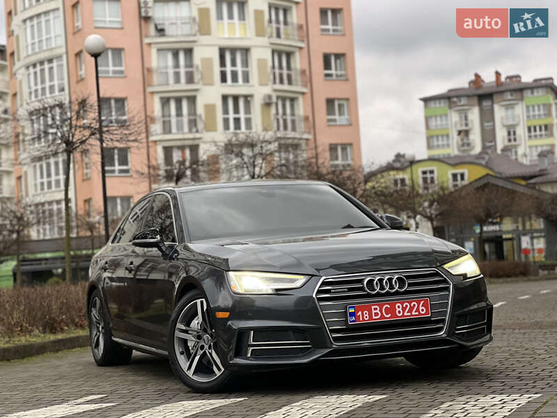 Седан Audi A4 2018 в Ивано-Франковске