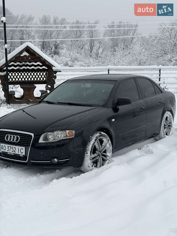Седан Audi A4 2006 в Ужгороді