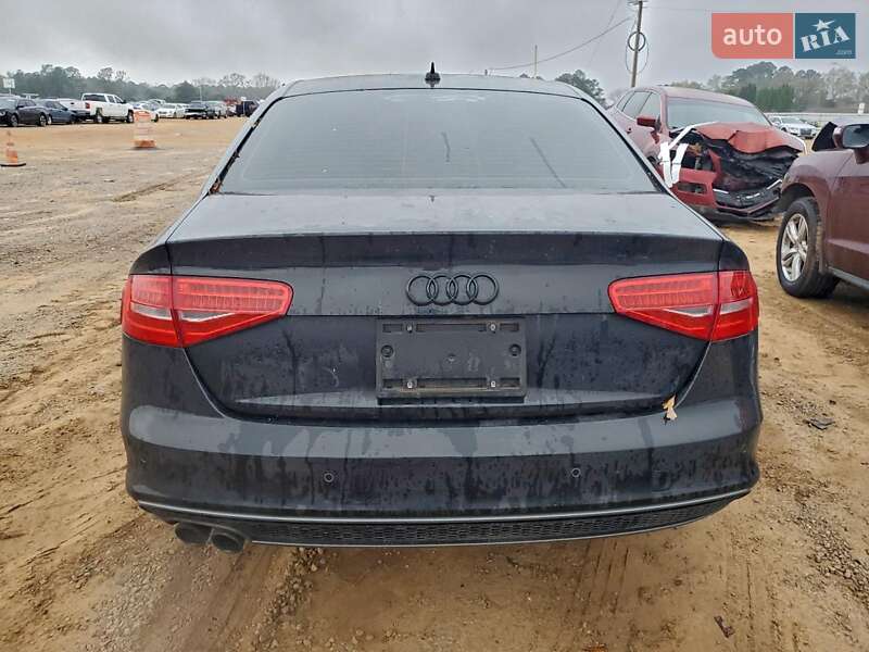 Седан Audi A4 2016 в Львове