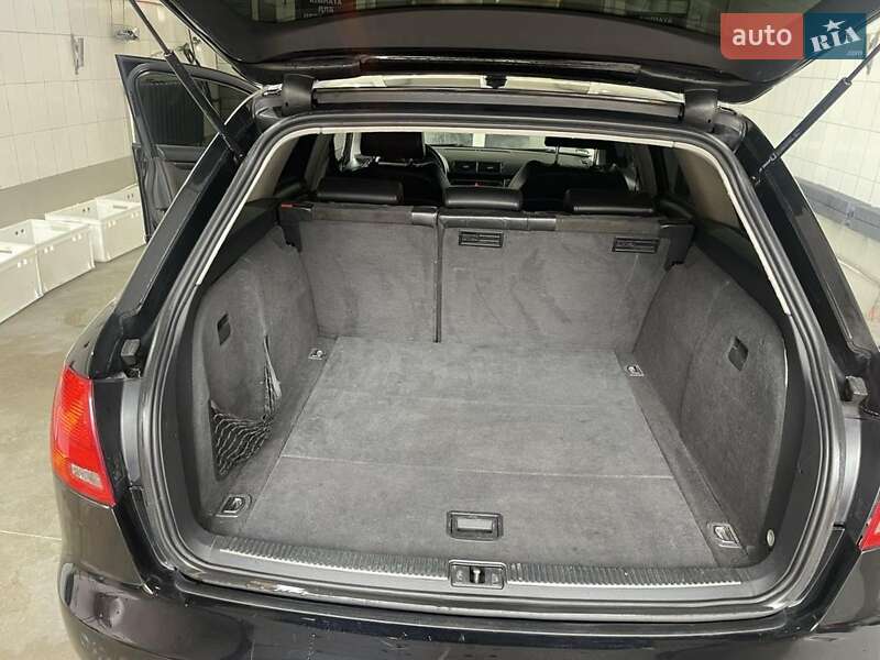 Універсал Audi A4 2005 в Рівному