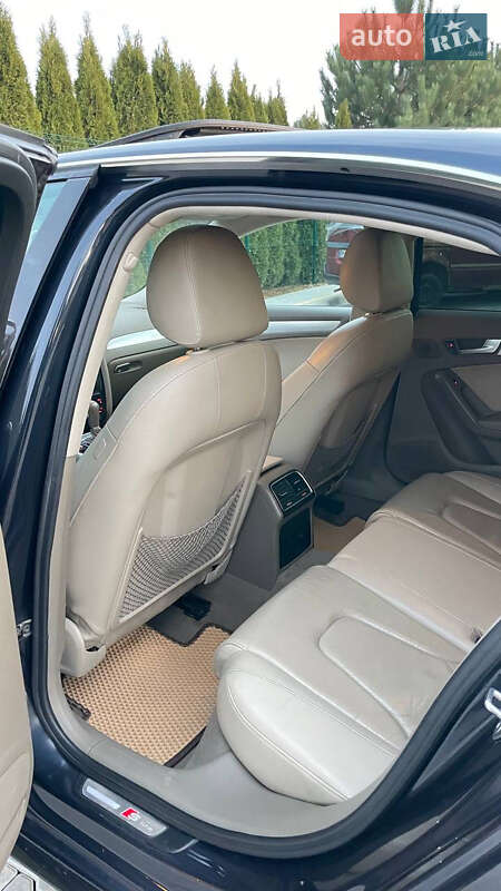 Седан Audi A4 2012 в Одессе