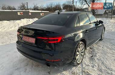 Седан Audi A4 2018 в Львове