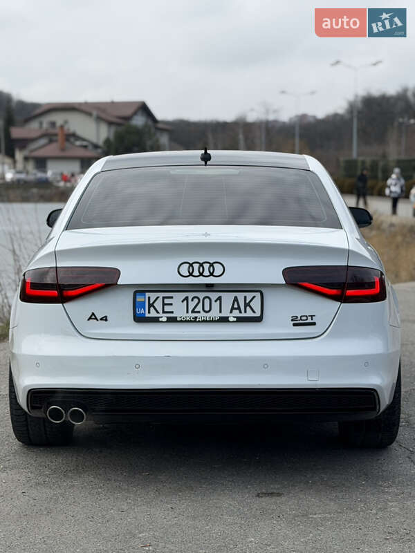 Седан Audi A4 2013 в Днепре