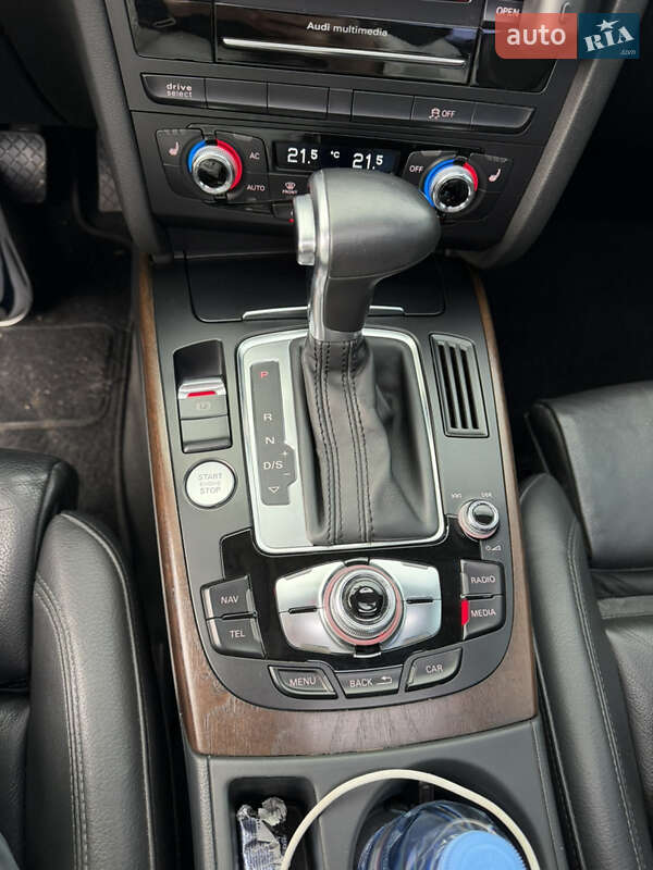 Седан Audi A4 2013 в Днепре