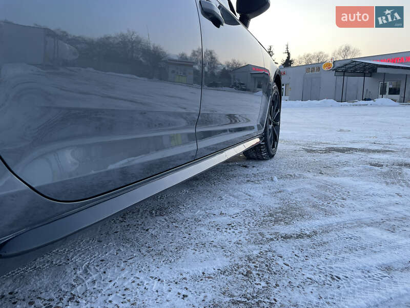 Седан Audi A4 2016 в Киеве